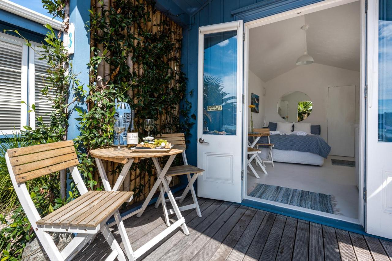 Apartament Boatsheds On The Bay, Waiheke Island Ostend Zewnętrze zdjęcie